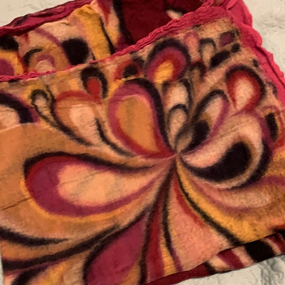 Made in India wool scarf - Picture 2 of 4